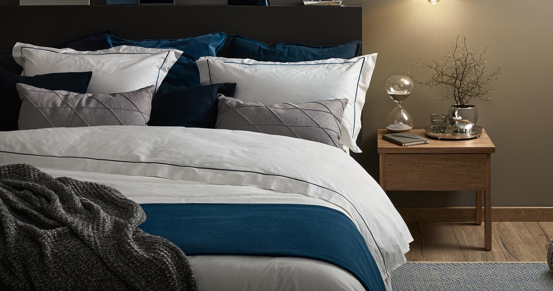 La dirección de la cama para dormir bien